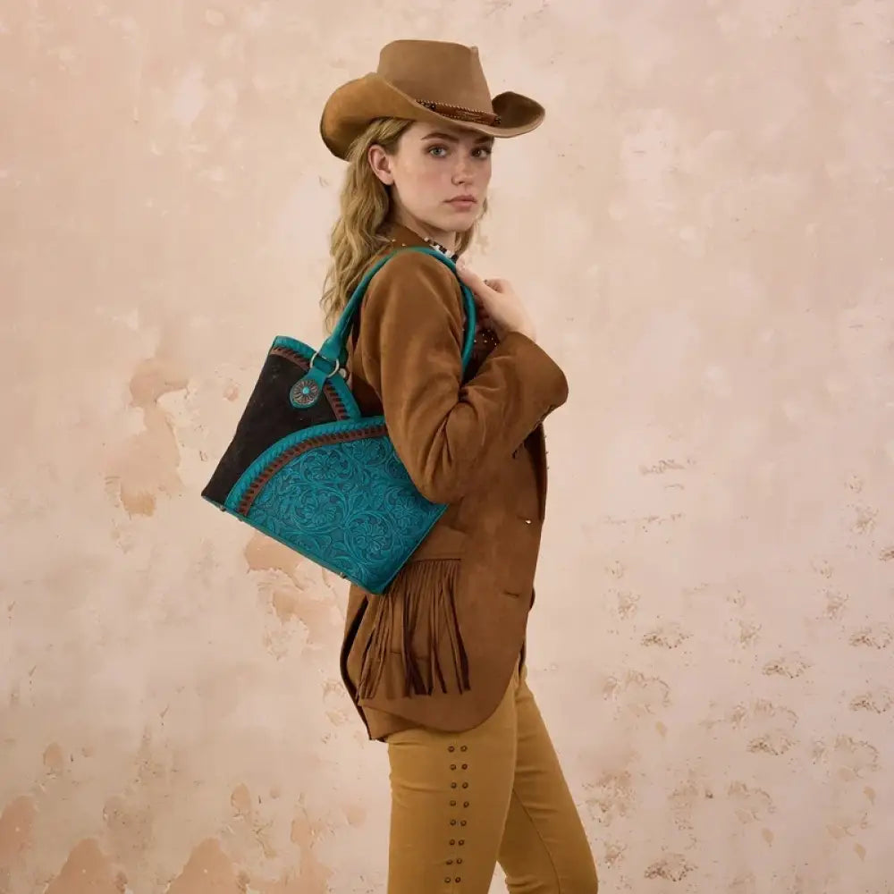 Stepping Out In Style – Blue